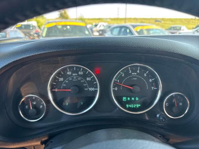 Photo of 2018 Bright White Clearcoat Jeep Wrangler JK