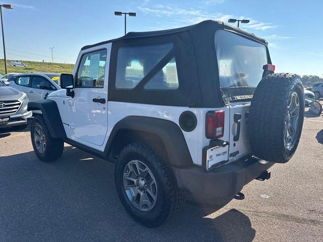 Photo of 2018 Bright White Clearcoat Jeep Wrangler JK