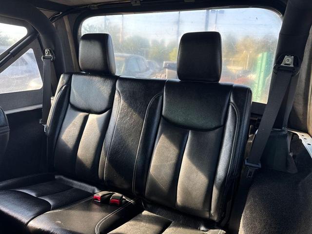 Photo of 2018 Bright White Clearcoat Jeep Wrangler JK