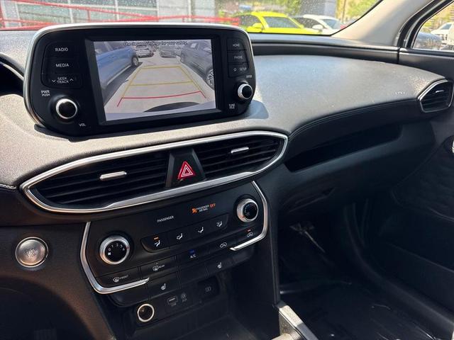 Photo of 2019 Quartz White Hyundai SANTA FE
