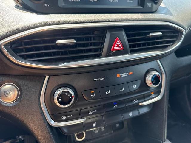 Photo of 2019 Quartz White Hyundai SANTA FE