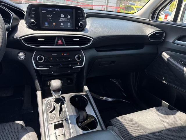 Photo of 2019 Quartz White Hyundai SANTA FE