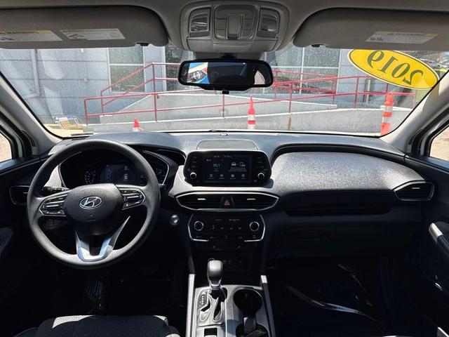 Photo of 2019 Quartz White Hyundai SANTA FE