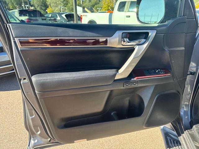 Photo of 2019 Gray Lexus GX 460