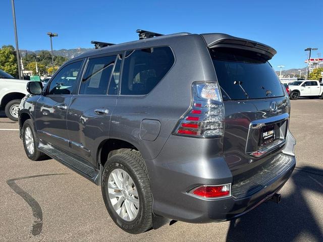 Photo of 2019 Gray Lexus GX 460