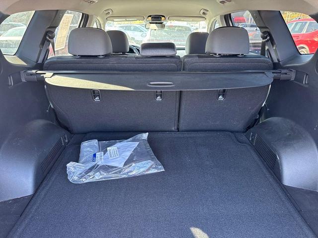Photo of 2023 Shimmering Silver Pearl Hyundai SANTA FE