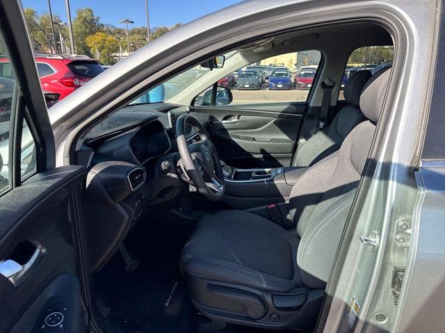 Photo of 2023 Shimmering Silver Pearl Hyundai SANTA FE