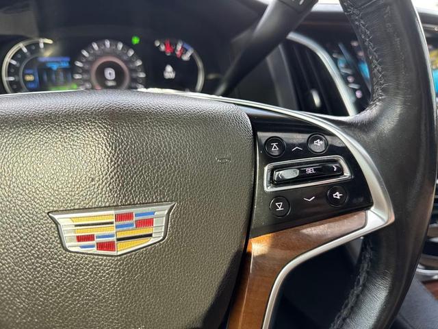 Photo of 2017 White Cadillac Escalade