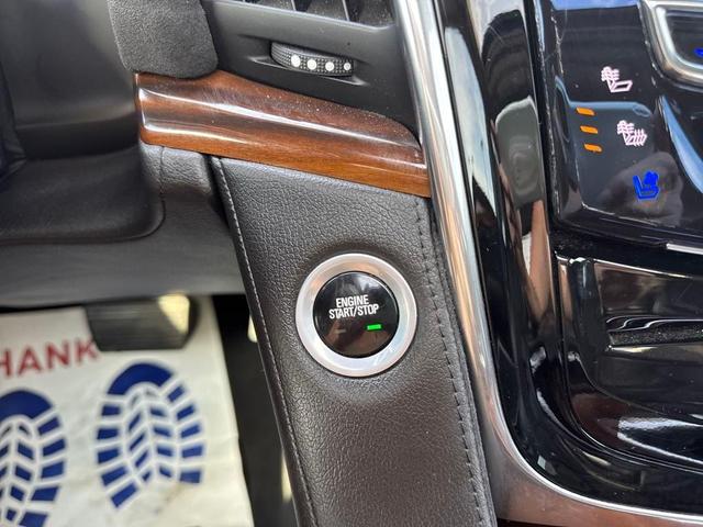 Photo of 2017 White Cadillac Escalade