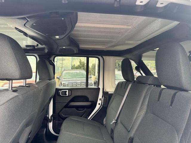 Photo of 2024 Bright White Clearcoat Jeep Wrangler 4xe