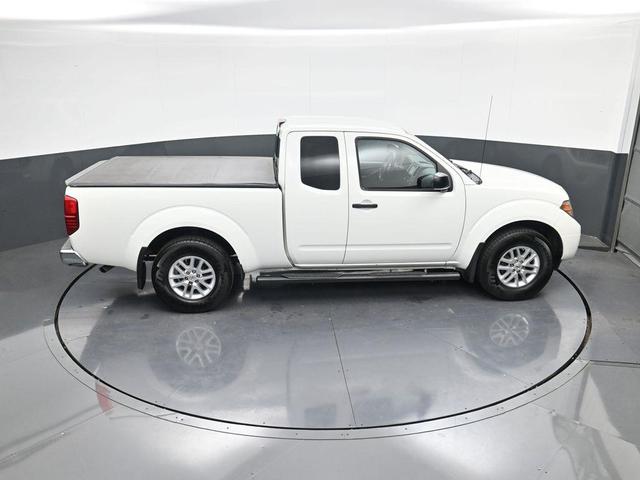 Photo of 2019 Glacier White Nissan Frontier