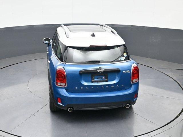 Photo of 2020 Island Blue Metallic MINI Countryman
