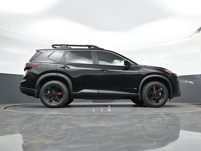 Photo of 2025 Black Nissan Rogue