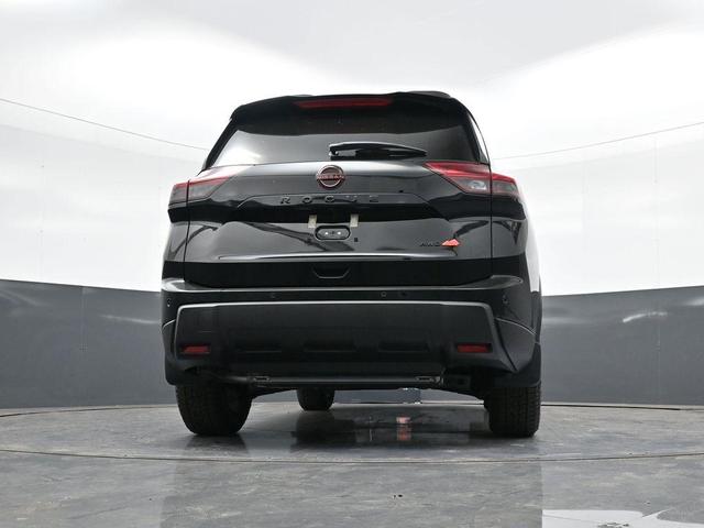 Photo of 2025 Black Nissan Rogue