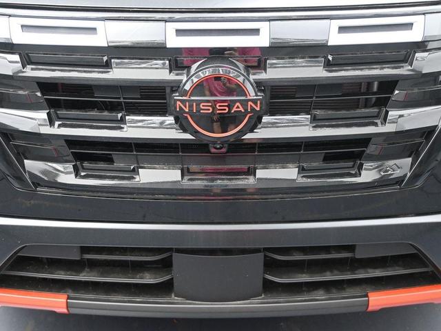 Photo of 2025 Black Nissan Rogue