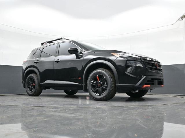 Photo of 2025 Black Nissan Rogue
