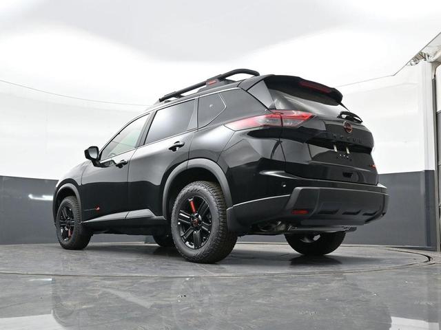 Photo of 2025 Black Nissan Rogue