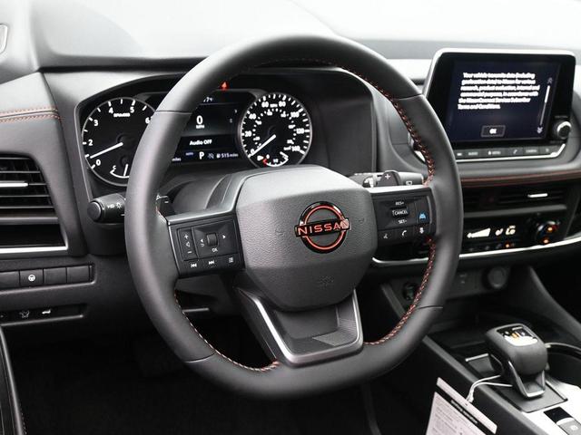 Photo of 2025 Black Nissan Rogue