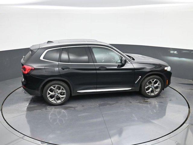 Photo of 2023 Black Sapphire Metallic BMW X3