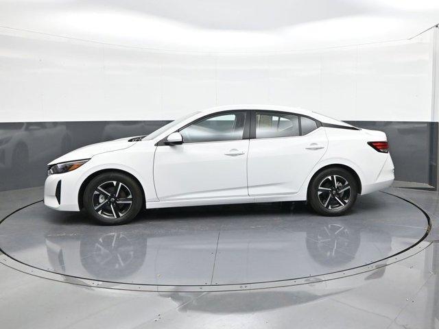Photo of 2025 Cloud White Nissan Sentra