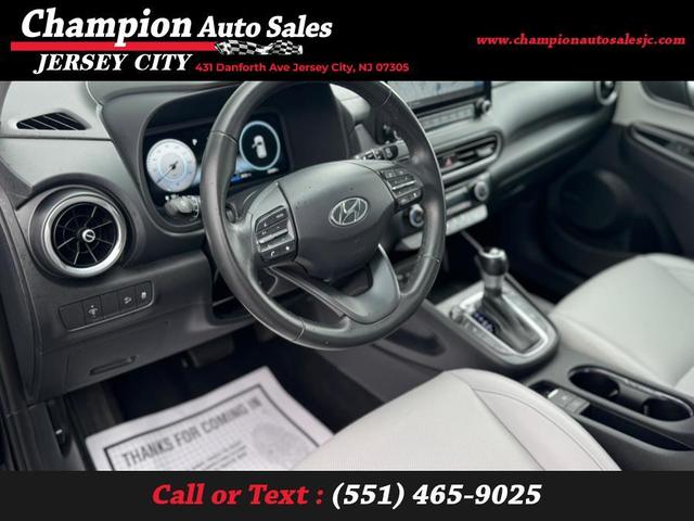 Photo of 2022 Black Hyundai KONA