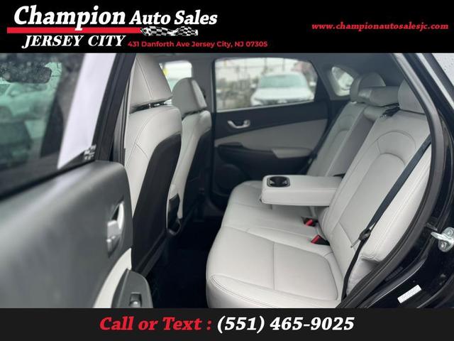 Photo of 2022 Black Hyundai KONA