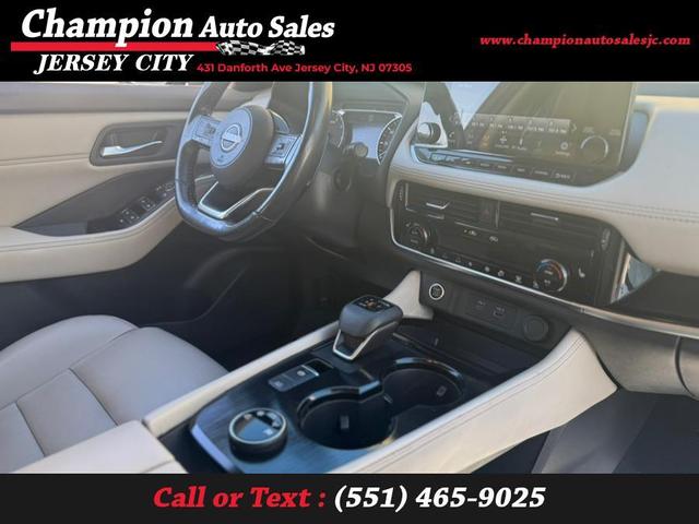 Photo of 2023 Black Nissan Rogue