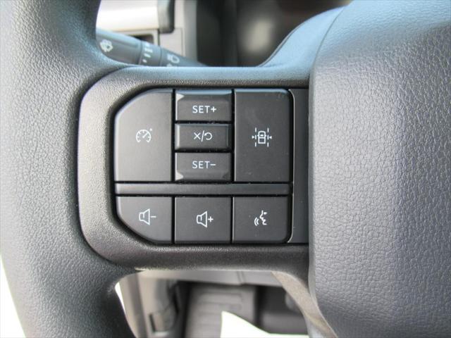 Photo of 2025 Oxford White Ford F-150