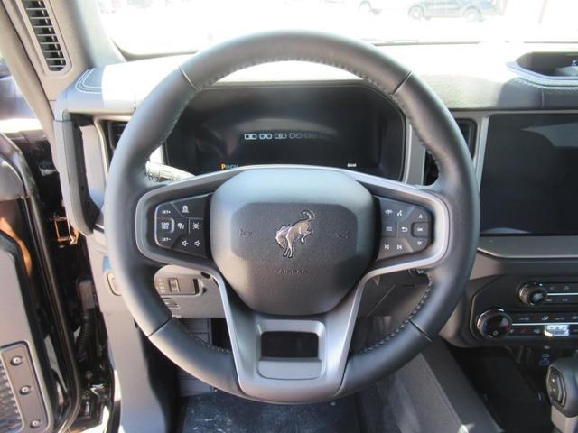 Photo of 2025 Shadow Black Ford Bronco
