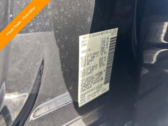 Photo of 2017 Magnetic Black Nissan Titan