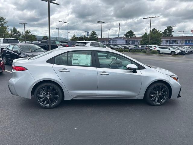 Photo of 2025 Classic Silver Metallic Toyota Corolla