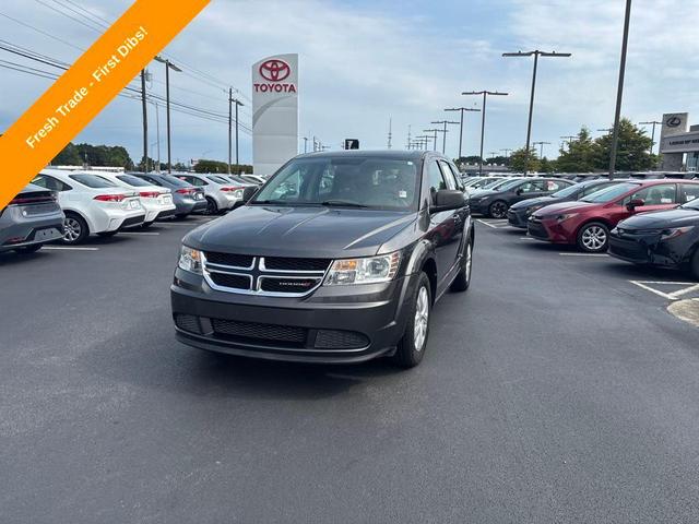 Photo of 2014 Granite Crystal Metallic Clearcoat Dodge Journey