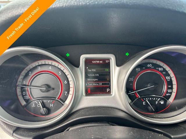 Photo of 2014 Granite Crystal Metallic Clearcoat Dodge Journey