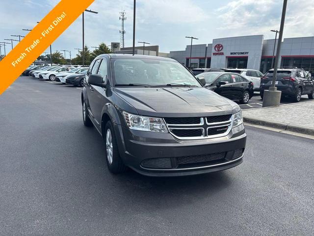 Photo of 2014 Granite Crystal Metallic Clearcoat Dodge Journey