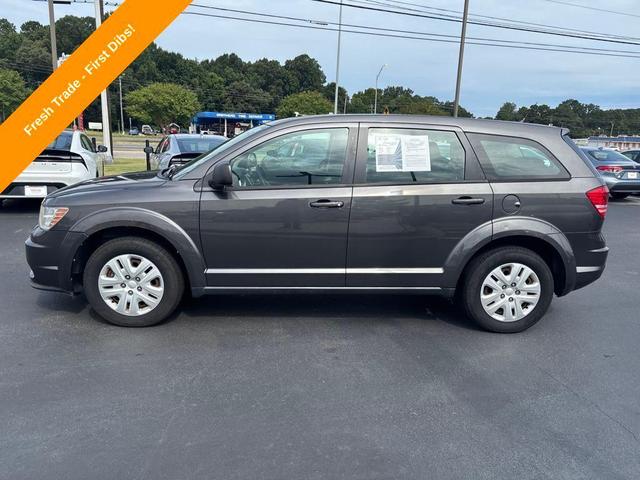 Photo of 2014 Granite Crystal Metallic Clearcoat Dodge Journey