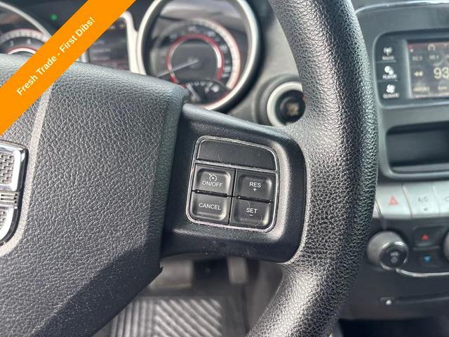 Photo of 2014 Granite Crystal Metallic Clearcoat Dodge Journey