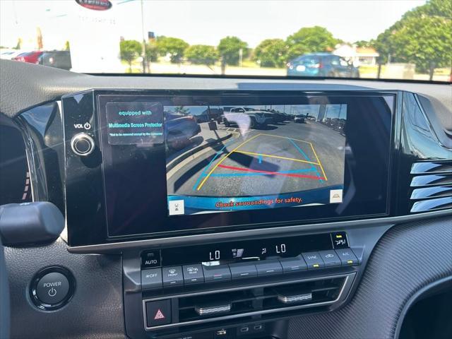 Photo of 2025 Ocean Gem Toyota Camry