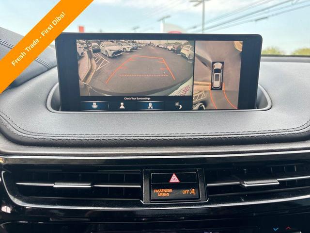Photo of 2023 Liquid Carbon Metallic Acura MDX