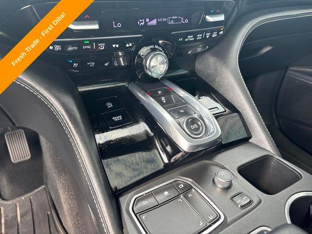 Photo of 2023 Liquid Carbon Metallic Acura MDX