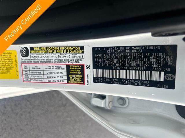Photo of 2024 Ice Cap Toyota Camry
