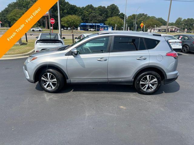 Photo of 2017 Silver Sky Metallic Toyota RAV4