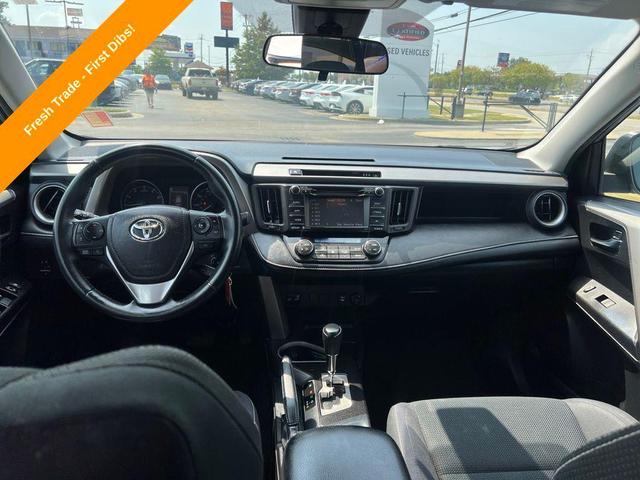 Photo of 2017 Silver Sky Metallic Toyota RAV4