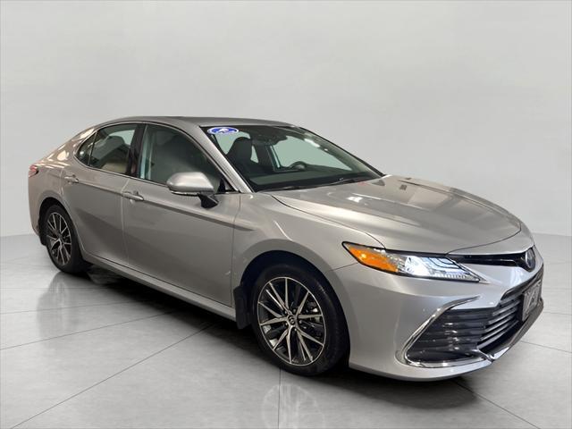 2024 Toyota Camry Hybrid