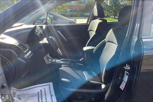 Photo of 2018 Crystal Black Silica Subaru Forester