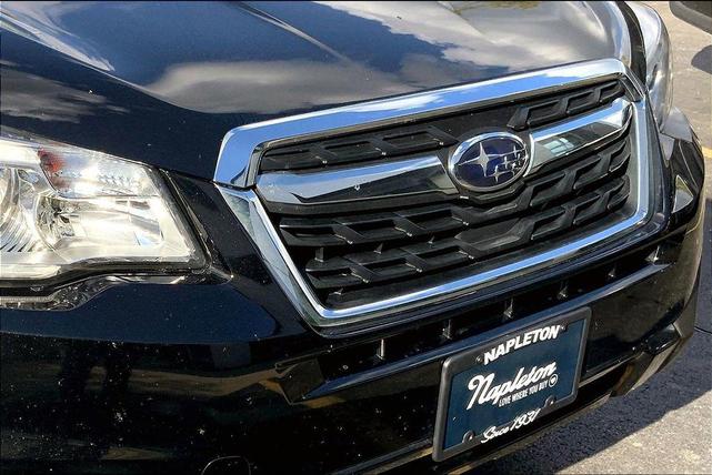 Photo of 2018 Crystal Black Silica Subaru Forester