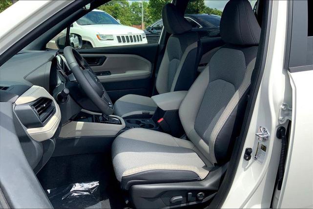 Photo of 2025 Crystal White Pearl Subaru Forester