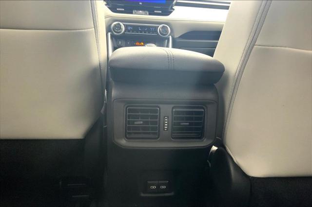 Photo of 2024 White Toyota RAV4