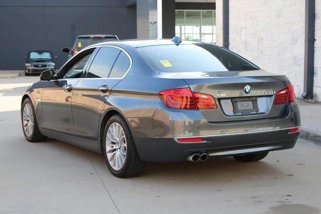 Photo of 2016 Gray BMW 528
