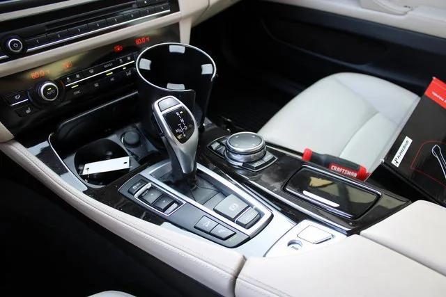Photo of 2016 Gray BMW 528