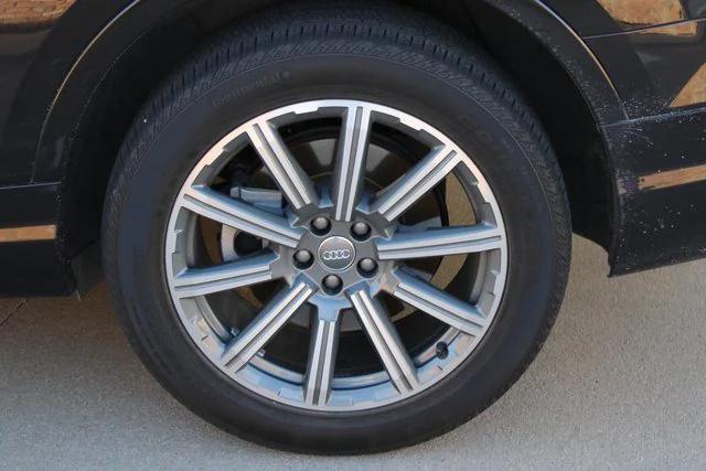 Photo of 2019 Gba Void Black Audi Q7